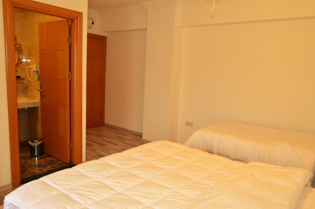 Hotel Yonca Istanbul Exterior photo